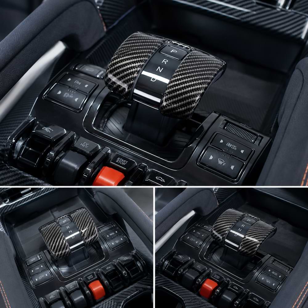 Carbon fiber gear shift knob cover installed inside BYD Shark 6 center console interior
