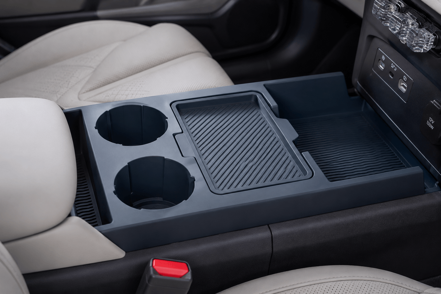 BYD Leopard 7 Titanium 7 Center Console Down Storage Box Installed in Vehicle